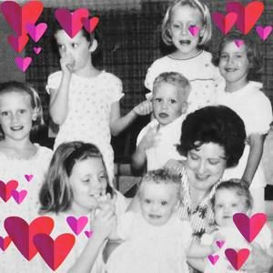 Meet your Posher, Sharon